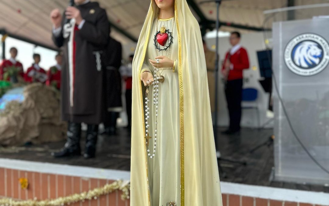 Visita de la Virgen de Fátima al Colegio Abraham Maslow.